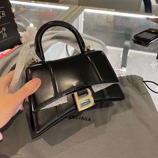 Cartera B Negra Lisa