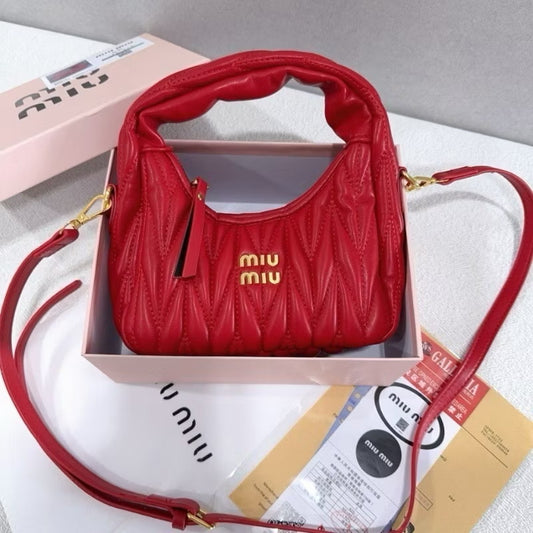 Carter Miu textura strap largo regulable roja